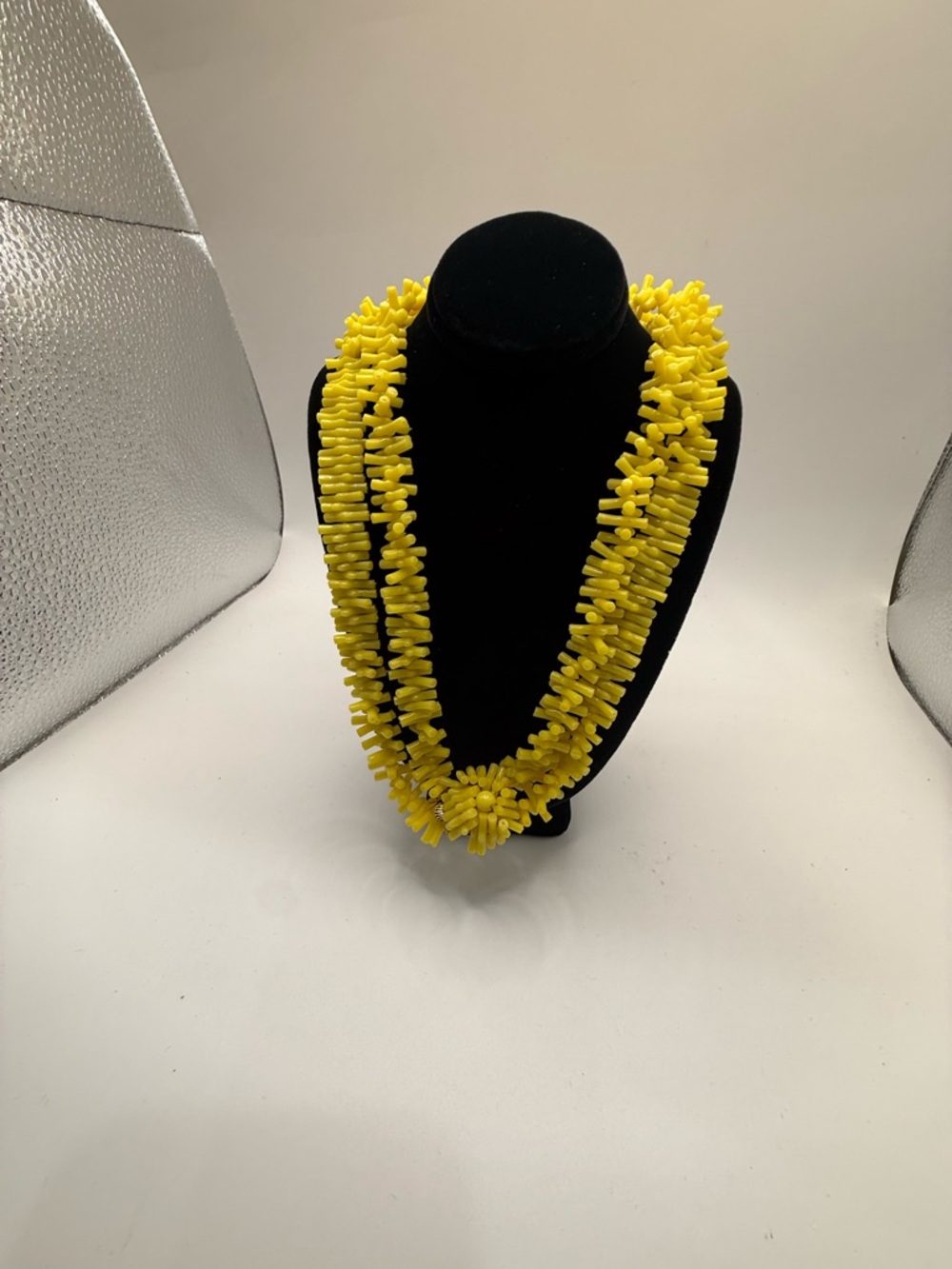 Vintage handmade HongKong yellow beaded necklace